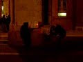 testate kn il cartone in testa