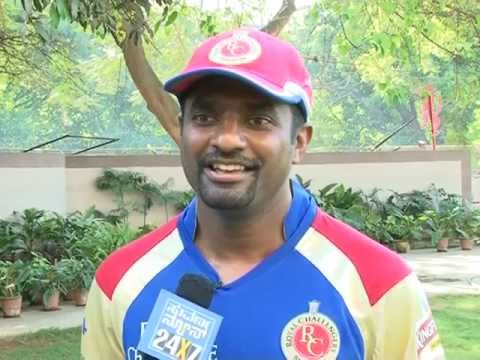 Muttiah Muralitharan videos