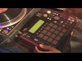 MPC 1000 Making a beat with King I Divine ( _F.A.M Mixtape) MPC 1000