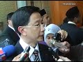 All Selangor state assemblypersons were sworn in today at the state's Dewan Undangan Negeri in Shah Alam with the exception of Hindu Rights Action Force (Hindraf) leader and Kota Alam Shah state assemblyperson K Manoharan.Full story at Malaysiakini.com