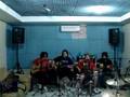 videos de The Kids Aren't Alright (Acoustic) - KaTTu Rock Music