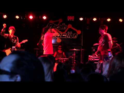 chain reaction cycles