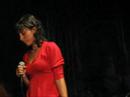 Mauge cantando en La Paila