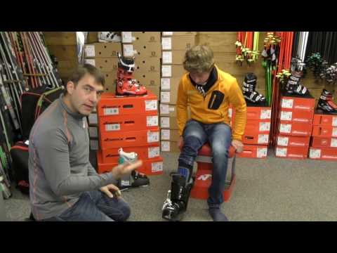 So findet ihr den richtigen Skischuh