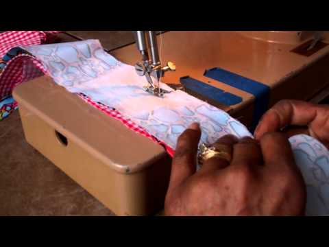 how to attach t shirt collar