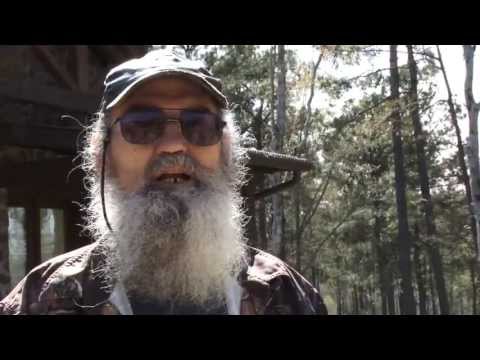 Hilarious Uncle Si Commercial Shoot Outtakes for Flextone Black Rack.