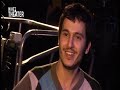 In aflevering 5 van internet halen we herinneringen op met een reportage over Sonneveld voor Altijd! In dit theaterconcert brengen nummers als Het Dorp, Nikkelen Nelis en Margootje ons terug naar vroeger. Met Frits Sissink, Syb vd Ploeg en Trudy Labij. Daarnaast een reportage over het tweede soloprogramma van stand-up comedian Anuar. Net als bij zijn eerste avondvullende show Ik ben is hij heel duidelijk over wat te verwachten van de voorstelling Ongeremd: geen diepgang, politieke kwesties of een wereldverbeterende filosofie, wel spannende, ongepolijste, rauwe en uit het leven gegrepen stand-up comedy en direct contact met het publiek. We beëindigen deze aflevering met een oer-hollandse musical, getiteld De Palingvissers. Hierin zijn de grootste opera-krakers bewerkt tot een oer-Hollandse musical die zich afspeelt in Volendam. Tegen een oer-Hollands decor ontrolt zich een tragikomisch verhaal over twee vrienden die ooit verliefd werden op dezelfde vrouw. De mooiste arias zijn vertaald en in het verhaal gepast. Zo werd Figaro, de barbier van Sevilla omgeschoold tot palingboer, heet Donna e mobile nu Dames die doen maar wat en natuurlijk ontbreekt ook het beroemde duet uit de Parelvissers niet.