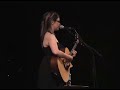 Lisa Loeb performing \"Taffy
