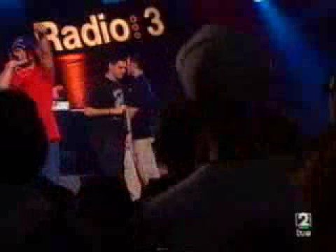 Doble v - La ciudad nunca duerme (Radio 3)