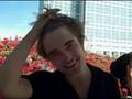'Twilight' star Robert Pattinson: Boxers or briefs