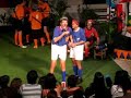 jogando no quintal   improviso com objeto   azul: cena 02