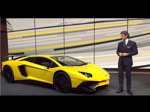 Lamborghini Aventador LP 750-4 SV revealed at VW Group Night Geneva Motor Show - AutoEmotionenTV