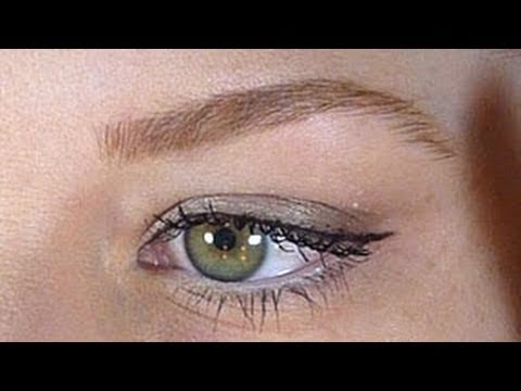 how to properly tweeze eyebrows