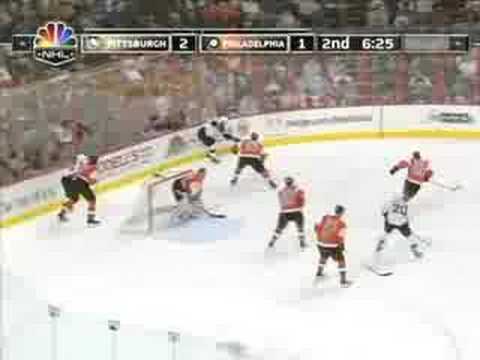 Colby Armstrong hit on Jeff Carter