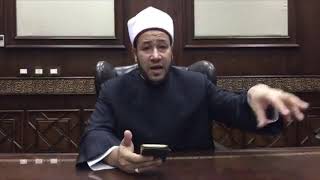 هل تصح الصلاة في مكان به كلب وإذا لمست الكلب أتوضأ أم أغتسل؟