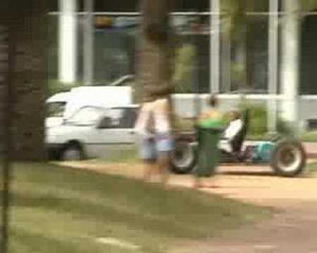 Auto a aire comprimido (2006)