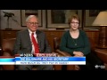 Warren Buffett, Secretary Debbie Bosanek Discuss Tax Rate Inequality in Interview