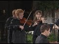 charles avison, concerto grosso n. 5, done from the book of lessons for the harpsicord composed by sig. domenico scarlatti.
ensemble l'aura soave - cremona
nicholas robinson & ulrike fisher, violini
diego cantalupi & pietro prosser, chitarre
davide pozzi, clavicembalo