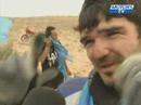 images sublimes dans le d�sert de badain jaran en mongolie int�rieure ! les camions sont tous arriv�s hors d�lai et le grand perdant du jour est fran�ois delecour, stopp� net dans les dunes par une transmission d�faillante...