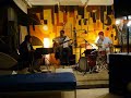 Thiago Espirito Santo - Hemisférios - Pra Esquina - 01