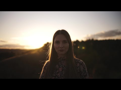 Barbora Mochowa - Wait for Life (Official Video)