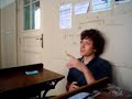 Maleducado alumno le falta el respeto a  profesora