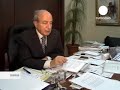 سوريا أرض السلام و الأمان للاجئين العراقيين . بينما تغرق العراق في الفوضى و انتشار العنف, يوجد الآن بسوريا مليون ونصف المليون لاجىء عراقي .بعد أن كانت منذ أمد طويل ملاذا للاجئين الفلسطينيين فإن دمشق لا تزال ملتزمة بتضامنها العربي .