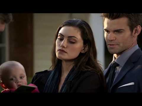 The Originals Season 2 Episode 9 - Klaus, Hayley, Hope, Rebekah And Elijah Selfie