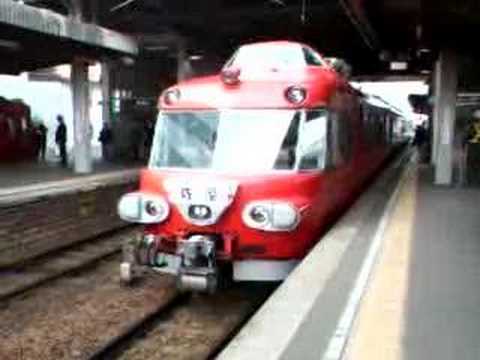 名鉄　パノラマカー、須ヶ口駅