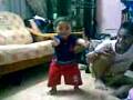 budak comel menari ala2 kadazan....