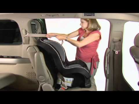 how to fasten baby in carseat