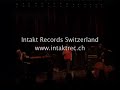 intakt records presents:

jubilee concert

les diaboliques
ir�ne schweizer
maggie nicols
jo�lle leandre

dip me in chocolate and throw me to the lesbians (schweizer/nicols/l�andre)

a dingo and fox film
recorded at jazzclub moods, zurich, march 3, 2006 at the intakt-jubilee-festival (20 years intakt records)
cameras: j�rg and marianne rufer
audio engineer: willy strehler, klangdach
editing and dvd-production: j�rg rufer
produced and published by intakt records, patrik landolt

�2006, intakt records
www.intaktrec.ch