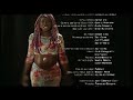 Lucrecia cantando La Noche de la Iguana en el documental Balseros, de Carles Bosch.