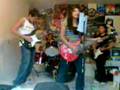 videos de old yellow bricks