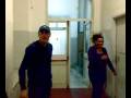 stronzate nel corridoio.mp4