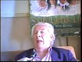 for more clips like this, and a most enjoyable guide to pop culture, visit the blog for the nyc cult cable-access show media funhouse, located here:
www.mediafunhouse.blogspot.com

the late, great sir peter talks about his sense of humor in this interview for the cult cable-access show media funhouse, conducted in late 1999, when he was in nyc promoting the british comedy 