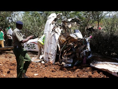 Fnf Menschen sterben bei Flugzeugabsturz in Kenia