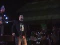 INCREDIBILE - Canta coi rutti e si vedono le tette!!!!