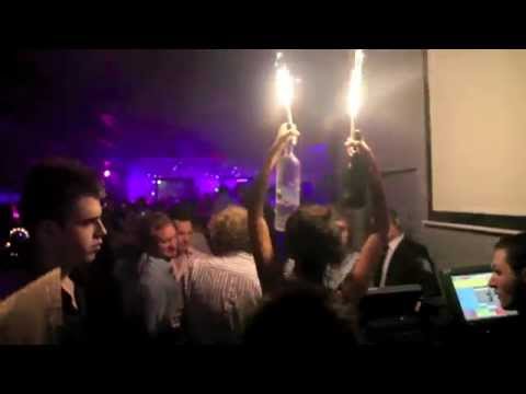 Aura Mayfair Full Throttle