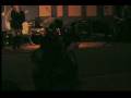videos de What happens when a metal band plays a ska show.