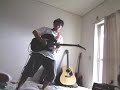 decsta action..tp malu2 in,,ga bs gitar yg bagus..hik,,hik,,