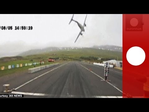Scary: Plane crashes into racetrack in Iceland and explodes