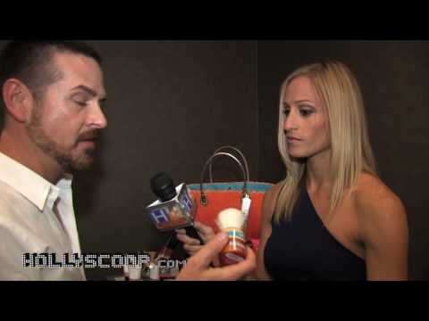 Swanpoel - Hollyscoop caught up with Patrick Eichler to get the Victoria's Secret Summer Beauty Looks & Tips. For up-to-the-minute celebrity news, visit http://www.holl...