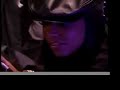 exclusive behind the scenes video of a day when mydbtv(formerly buttervision) spent some time with aaliyah on a very memorable assignment in the penthouse suite of the argyle.  the year is 2001 and you are looking at the mydbtv.com throwbacktube.