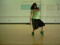 A la cantine on danse sur She Wolf et j'esaye d'apprendre un cor� sur youtube!