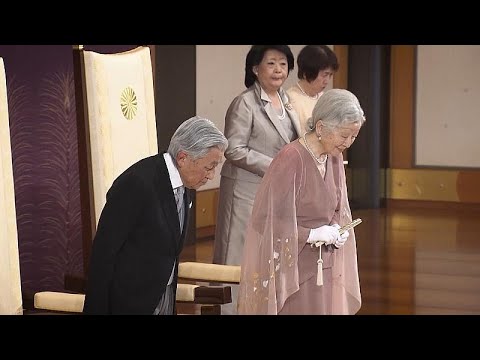 60-jähriges Hochzeitsjubiläum von Kaiser Akihito und Ka ...
