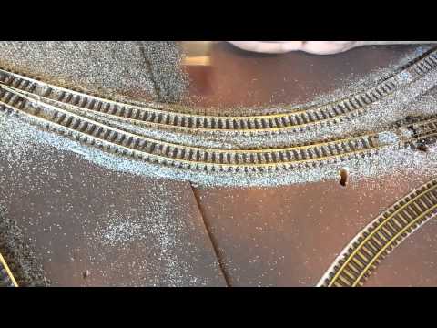 how to lay n gauge track ballast