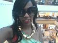 2010-05-21 | Never Pay Retail Again ~> Barnes and Noble Shot: Daisy Essentials: Bright Juicy Colored Lips and Oversized Shades ... Daisy Lewellyn Stylist Trends ... ()