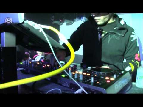 olive oil - OILWORKS TECHNICS in Tokyo 2011/11/5.
