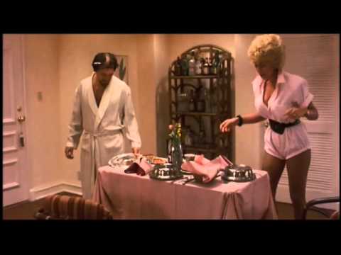 Leslie Easterbrook